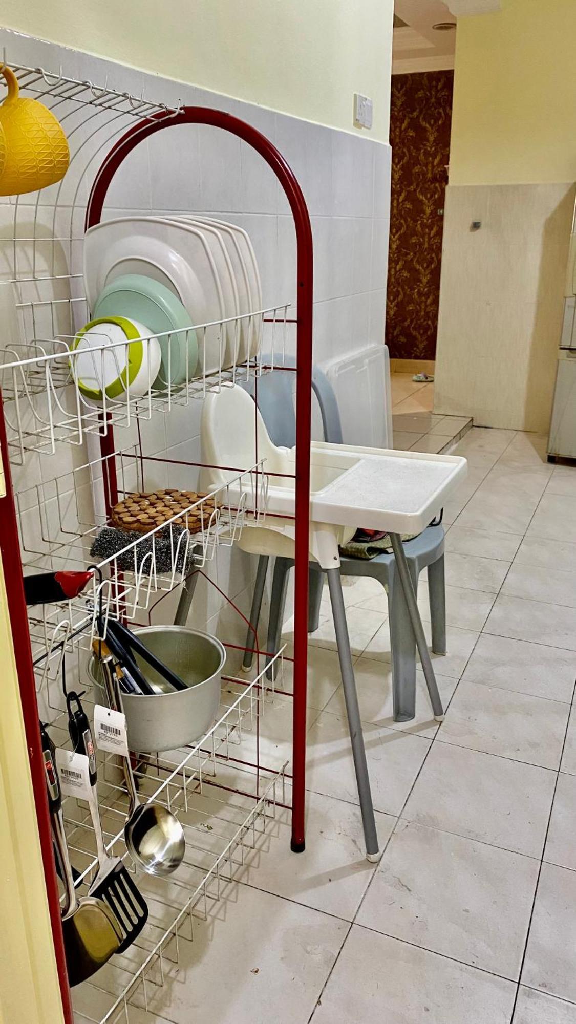 Putravilla Condominium Lovely & Spacious With Public Pool Kampong Kerdas Экстерьер фото